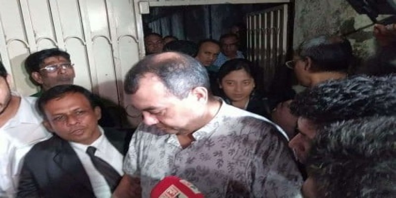 আদালত থেকেই মুক্ত সাবের হোসেন চৌধুরী॥