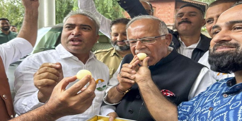 কাশ্মীরে ডুবল বিজেপি॥এনসি-কংগ্রেস জোটের নিরঙ্কুশ জয়