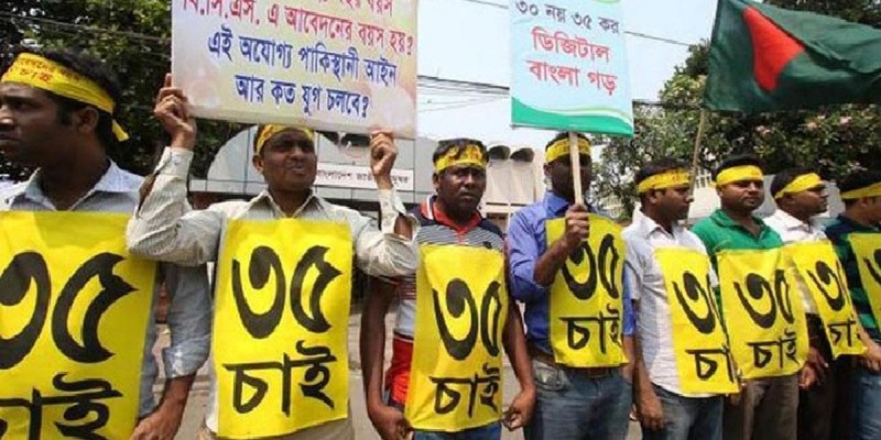 অবশেষে ৩৫ নির্ধারিত হচ্ছে নারী-পুরুষের চাকরিতে প্রবেশের বয়সসীমা।।