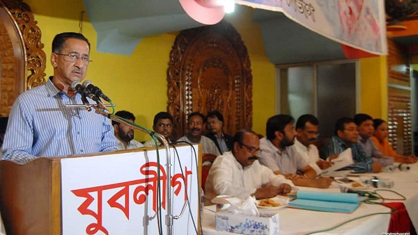 খাম্বা চান না বিদ্যুৎ সিদ্ধান্ত আপনাদের।। যুবলীগ চেয়ারম্যান ওমর ফারুক চৌধুরী