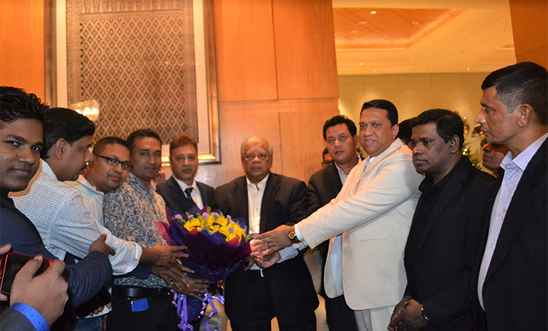 শিল্পমন্ত্রী আমির হোসেন আমুকে কুয়ালালামপুরে মালয়েশিয়া আওয়ামী লীগের সংবর্ধনা