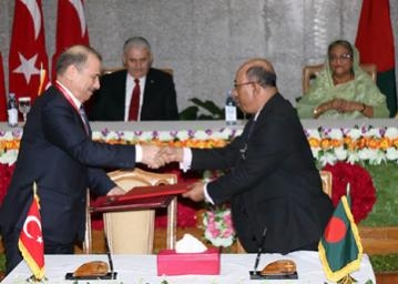 অর্থনৈতিক সহযোগিতা বাড়াতে বাংলাদেশ ও তুরস্কের মধ্যে দু’টি সমঝোতা স্মারক স্বাক্ষর।