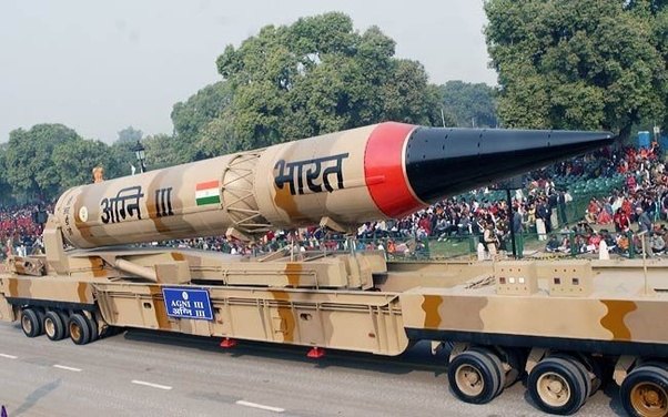 আগামী তিন বছরে ১ লাখ কোটি মিসাইল তৈরি করবে ভারত