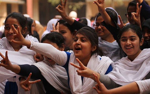 সারাদেশ এবার জিপিএ-৫ শিক্ষার্থীর সংখ্যা কমেছে ২০,৫৫০ জন ।।