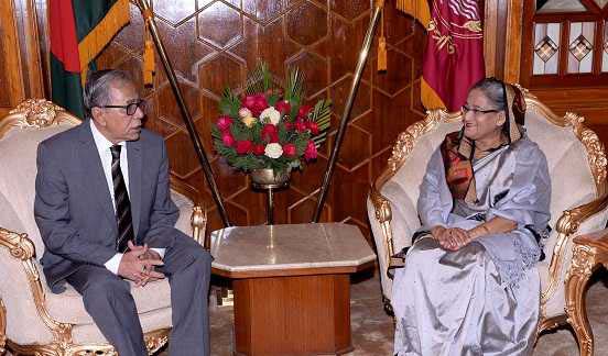 রাষ্ট্রপতির সঙ্গে প্রধানমন্ত্রী শেখ হাসিনার সাক্ষাৎ।।