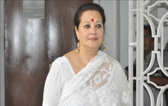 নতুন মোড়কে 'বসন্ত বিলাপ' ছবিতে নায়িকার চরিত্রে আসছেন ৬৩ বছরের মুনমুন সেন।।