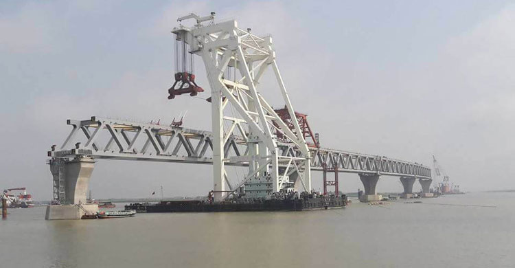 ৬০০ মিটার দৃশ্যমান হলো স্বপ্নের পদ্মা সেতু।।