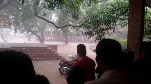 বাঙালির প্রাণের উৎসব বাংলা নববর্ষের শেষ বিকালে বেরসিক বৃষ্টির হানা।   