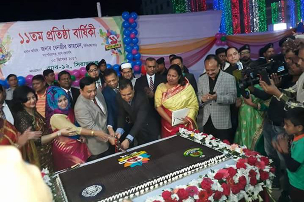 সিরাজগঞ্জে বর্ণাঢ্য আয়োজনে র‍্যাব-১২’র প্রতিষ্ঠা বার্ষিকী উদযাপন।।