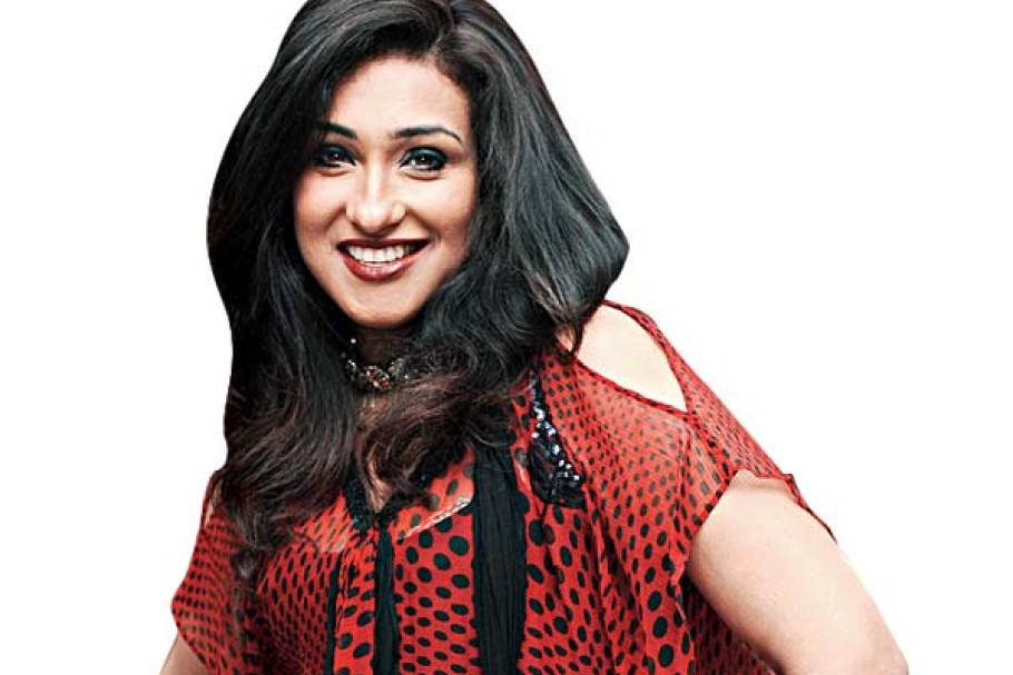 ক্ষমতাসীন দল বিজেপিতে যোগ দেওয়ার জল্পনার ঝড় তুলছেন জনপ্রিয় অভিনেত্রী ঋতুপর্ণা।।   