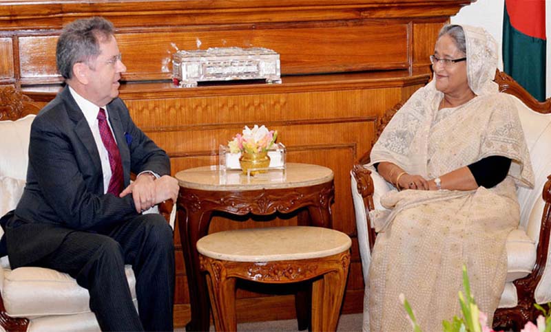 আগামী জাতীয় নির্বাচনে ইইউ'র পর্যবেক্ষক পাঠানোর প্রস্তাবকে স্বাগত জানালেন প্রধানমন্ত্রী শেখ হাসিনা।।   