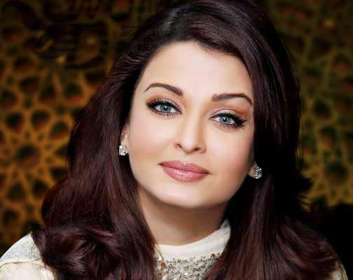 এক হাজার শিশুর এক বছরের খাবারের দায়িত্ব নিচ্ছেন মমতাময়ী অভিনেত্রী ঐশ্বরিয়া।।