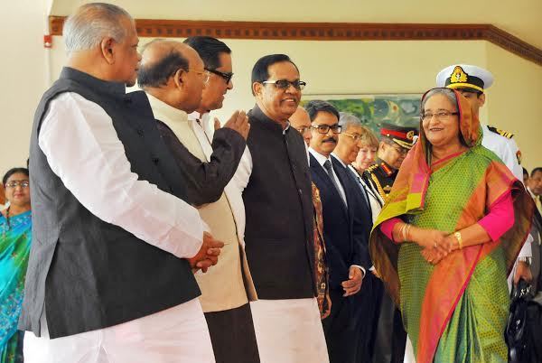 সিঙ্গাপুরের উদ্দেশে ঢাকা ত্যাগ করেছেন প্রধানমন্ত্রী শেখ হাসিনা।