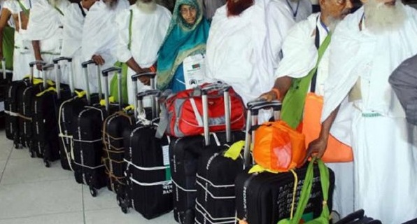 ই-ভিসা জটিলতায় আজও বাতিল ২টি হজ ফ্লাইট।।      