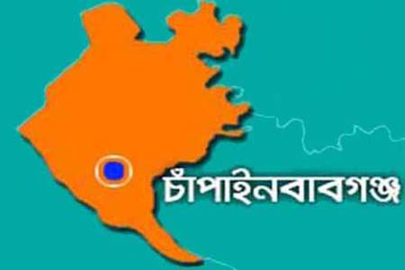 চাঁপাইনবাবগঞ্জে ছিনতাইকালে হাতেনাতে আটক দুই পুলিশ সোর্স আটক, এসআই ক্লোজড।।   