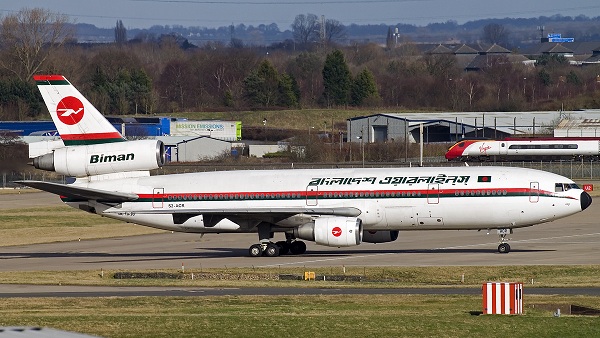 হজ যাত্রীদের সৌদি পৌছে দিতে বিমানের ঢাকা-দোহা ও লন্ডন রুটের ফ্লাইট ২৬ আগস্ট পর্যন্ত বাতিল