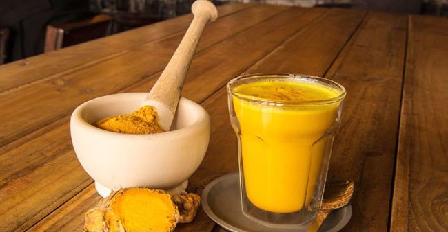 ওজন কমাতে অত্যন্ত কার্যকরী গোল্ডেন মিল্ক