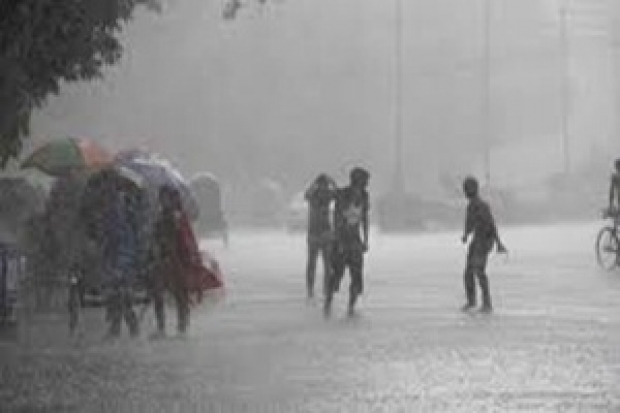 আগামী ৭২ ঘণ্টায় দেশের বিভিন্ন স্থানে ভারী বর্ষনের সম্ভবনা .....