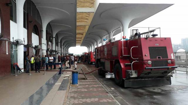 শাহজালাল আন্তর্জাতিক বিমানবন্দরের আগুন ।। বিকেল ৪ টা পর্যন্ত সমস্ত কার্যক্রম বন্ধ ছিল