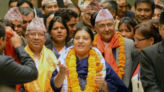 টানা দ্বিতীয় বারের মতো নেপালের প্রেসিডেন্ট নির্বাচিত হয়েছেন বিদ্যা দেবী ভান্ডারি।      