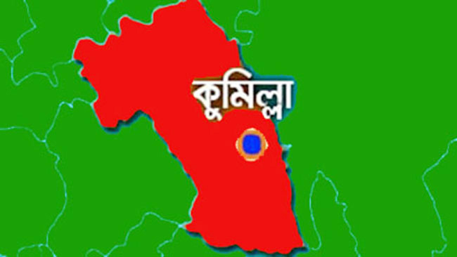 কুমিল্লার দাউদকান্দিতে বাস খাদে পড়ে নিহত ৪ জন।   