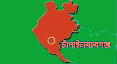 চাঁপাইয়ে অস্ত্রসহ দুই ব্যবসায়ী আটক   