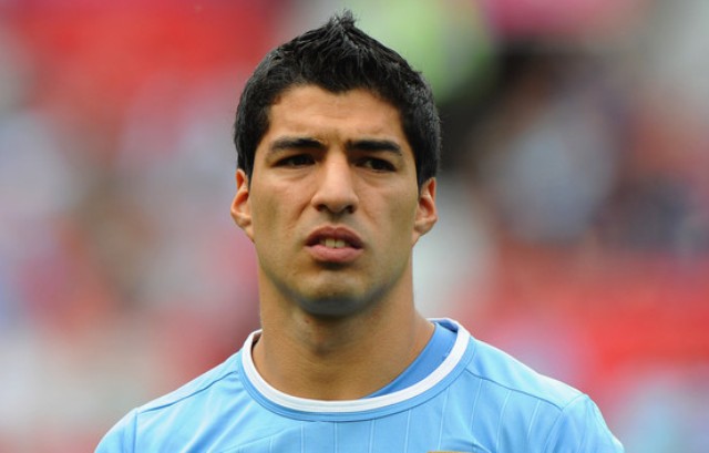 অবশেষে সুয়ারেজকে ছাড়তেই হচ্ছে বার্সা