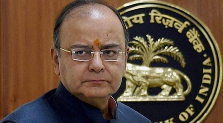 ভারতে ৪০০ কোটি টাকার ব্যাঙ্ক জালিয়াতি কাঠগড়ায় হীরে ব্যবসায়ী, দায় এড়ালেন অর্থমন্ত্রী জেটলি