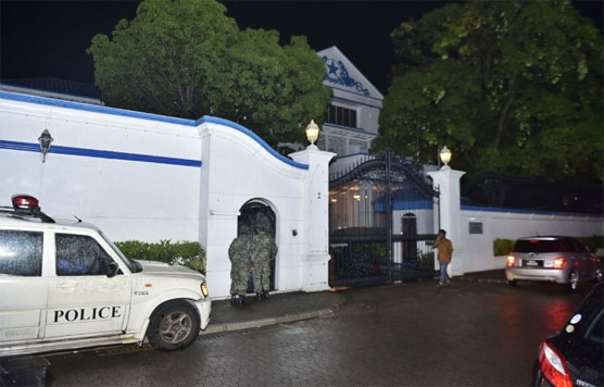 মালদ্বীপের বিরোধী দলীয় ১২ এমপিকে বহিষ্কার করল সুপ্রিম কোর্ট।   