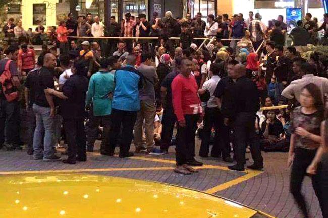 কুয়ালালামপুরে পুলিশি অভিযান ৬০ বাংলাদেশি আটক।