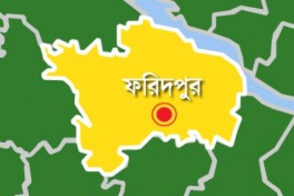 ফরিদপুরে জোড়া খুনের প্রতিবাদে ফুঁসে উঠছে জনগন ।।