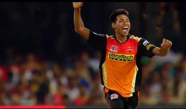 মুস্তাফিজের বলে ছক্কা , সত্যি অবিশ্বাস্য ।। তার পরও জিতল সানরাইজার্সে হায়দরাবাদ.