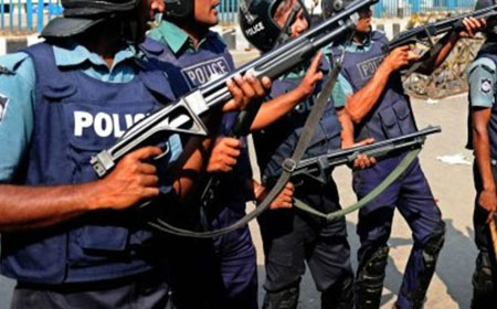 পুলিশের সাঁড়াশি অভিযানে এখন পর্যন্ত ৩৭ জঙ্গি গ্রেপ্তার......