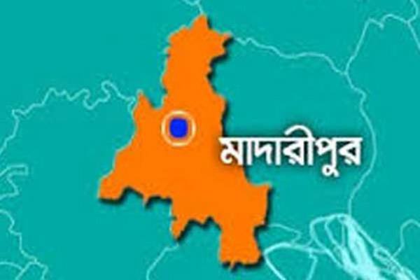 কলেজ শিক্ষকের ওপর হামলাকারীদের গ্রেফতারের নির্দেশ শিক্ষা মন্ত্রীর।।