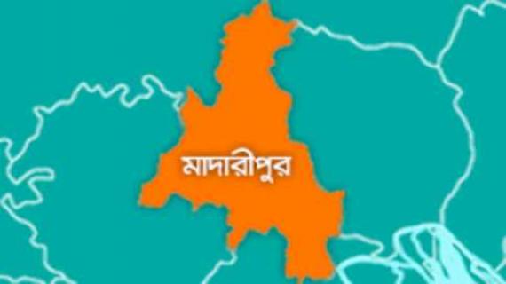 মাদারীপুরে জমি নিয়ে বিরোধের জেরে চাচা ও চাচাতো ভাইয়ের হতে যুবক খুন