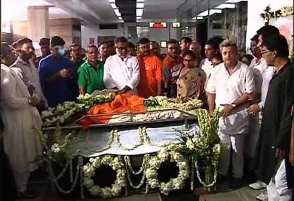 ফুটবলার অমল দত্তের শেষযাত্রা শুরু, রবীন্দ্র সদনে তাঁকে শেষশ্রদ্ধা জানাতে সামিল বহু মানুষ