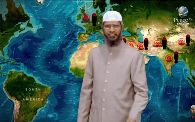 নিজ দেশে ফেরার বদলে আফ্রিকায় যাচ্ছেন পিস টিভির জাকির নায়েক