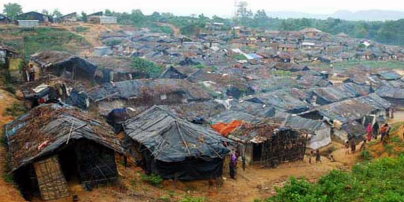 উখিয়ার কুতুপালং রোহিঙ্গা ক্যাম্পে দেয়াল চাপায় শিশুর মৃত্যু।।   