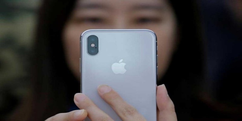 ফটো প্রিন্ট সেবা বন্ধ করছে অ্যাপল।