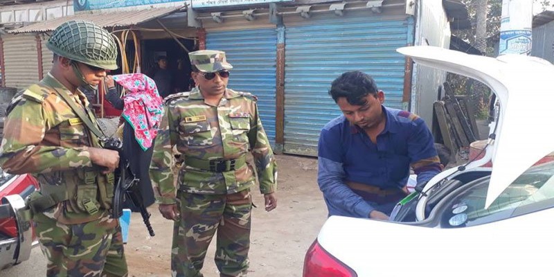 মাদারীপুরের শিবচরে সেনাবাহিনীর ঝটিকা অভিযান শুরু ।।