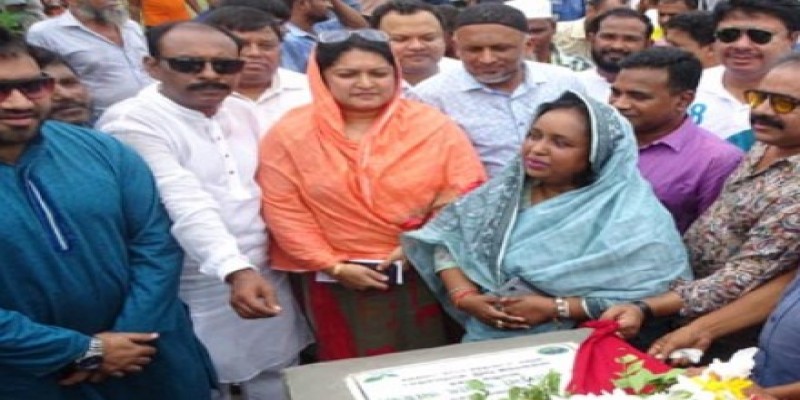 নারায়নগঞ্জে প্লাস্টিক বর্জ্য থেকে জ্বালানি উৎপাদন কাজের উদ্বোধন করলেন সিটি মেয়র॥