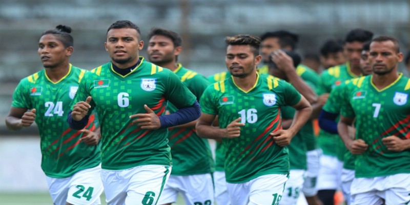 ফুটবল॥ফিফা র‍্যাংকিংয়ে ৩ ধাপ পেছাল বাংলাদেশ   