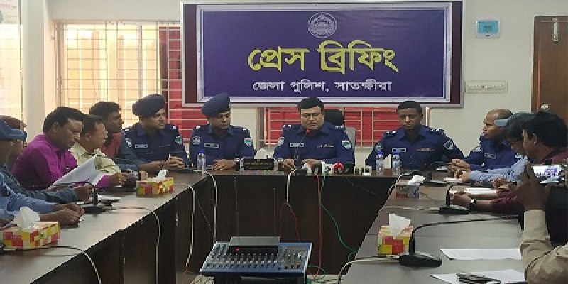 সাতক্ষিরায় ২৬ লাখ টাকা ছিনতাইয়ের মাস্টারমাইন্ড জেলা ছাত্রলীগ সাধারন সম্পাদক সাদিক॥