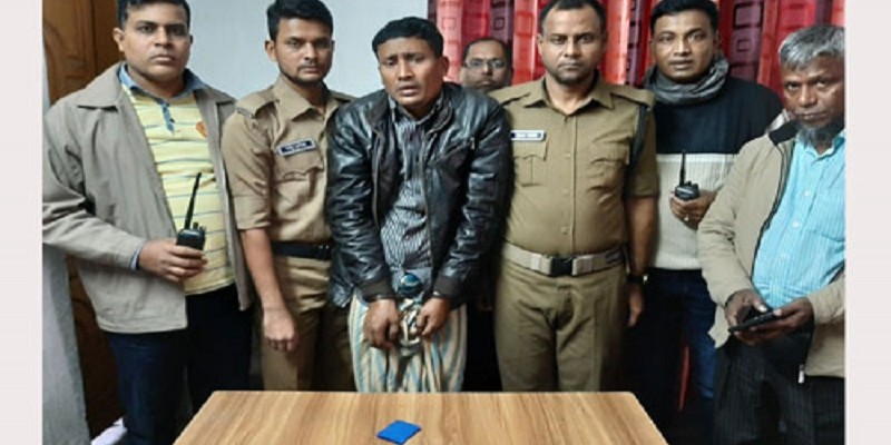 বেগমগঞ্জে ইয়াবাসহ ইউপি সদস্য আটক ।।