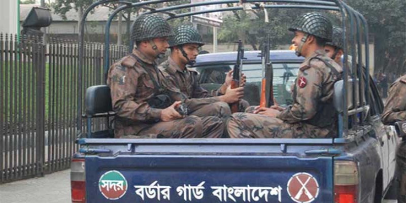 ৬ বিএসএফ সদস্যকে আটকের পর ফেরত দিল বিজিবি॥