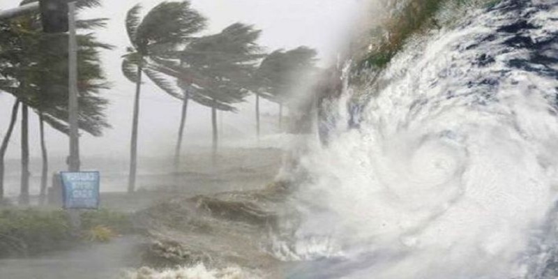 উত্তরের জেলা রাজশাহীতে তাণ্ডব চালিয়েছে সাইক্লোন আম্পন॥