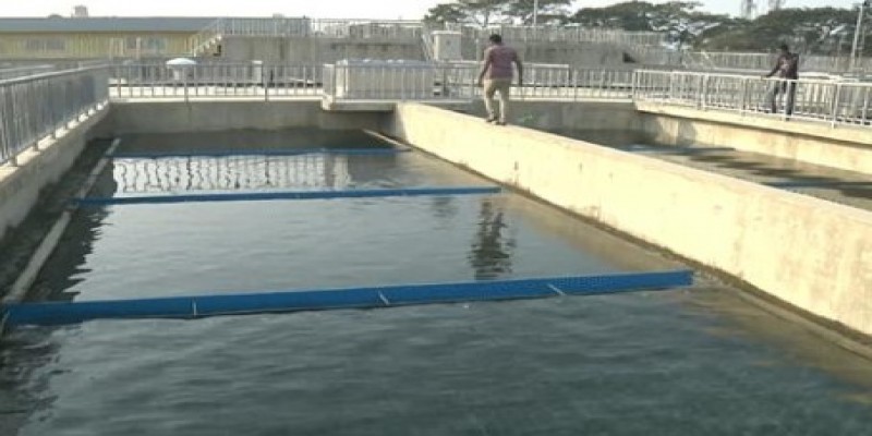 জলের মধ্যে করোনা সংক্রমণ রোধে চট্টগ্রাম ওয়াসার ক্লোরিন থেরাপি॥