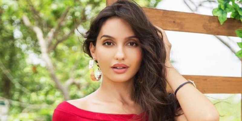 আলোচনায় নোরা ফাতেহি॥ ঝড় তুললেন নতুন গানে