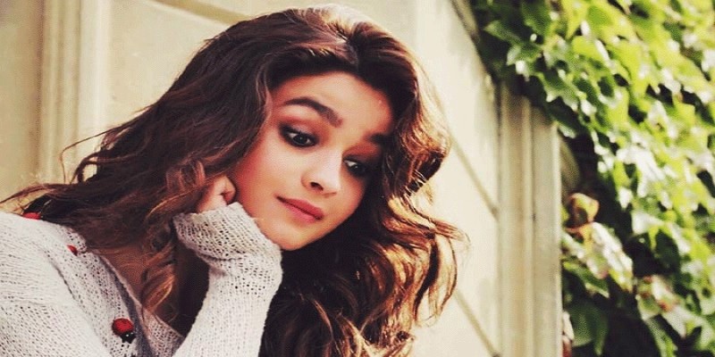 ‘হীরা মন্ডি’ ওয়েব সিরিজে যৌনকর্মীর চরিত্রে আলিয়া ভাট॥