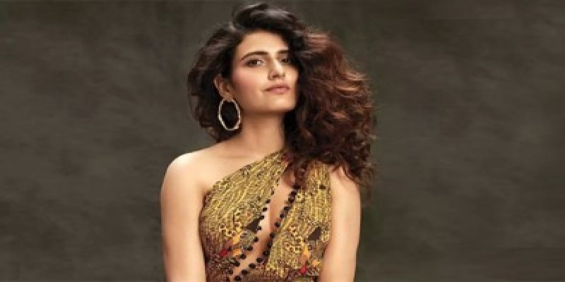 ‘দঙ্গল’ কন্যা ফাতিমা সানা।। করোনা আক্রান্ত